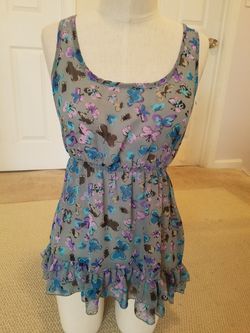 Juniors Top Size Small