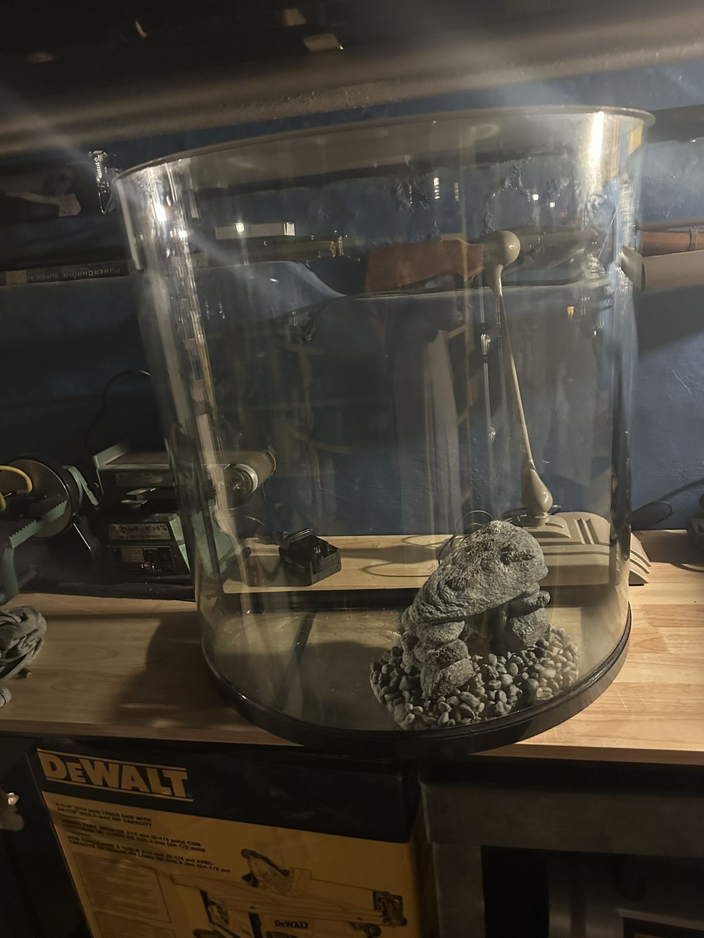 Reef Aquarium fish tank half moon 30 gallons