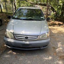 2002 Toyota Sienna