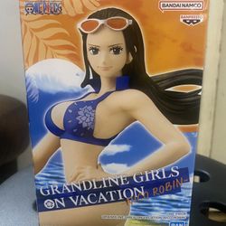 One Piece Nico Robin Figure