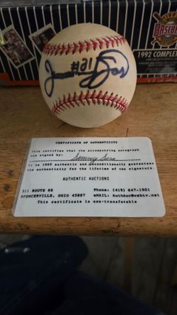 Sammy Sosa signed ball