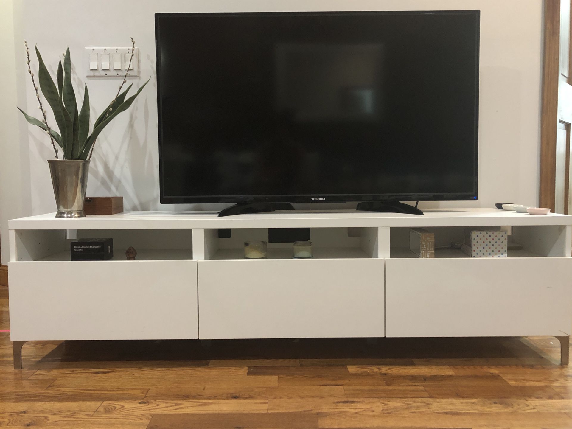 Moving & Need to Sell TV Stand!