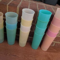 Vintage Tupperware Tumblers