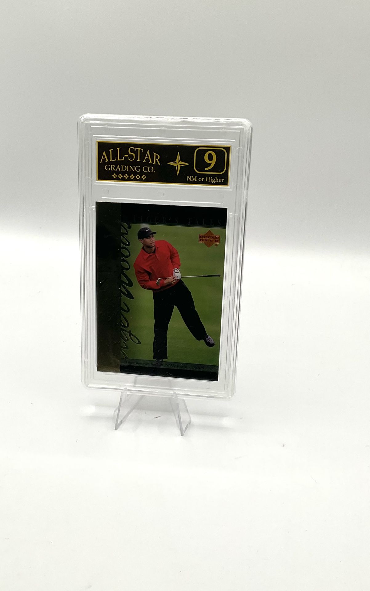 2001 UPPER DECK GOLF TIGER'S TALES #TT22 TIGER WOODS HOF (Graded 9).