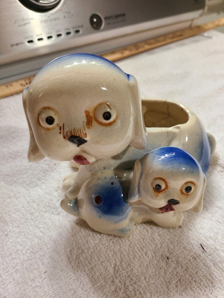Pr. of Vintage Figurines 