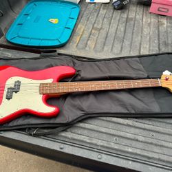 Squire Bass Guitar Like New Barely Used