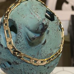 Figaro Gold Plated Bracelet 8” 7mm