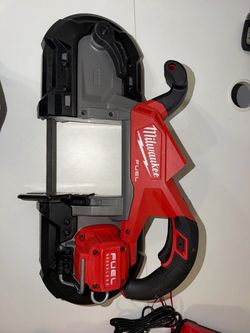Milwaukee bandsaw m18