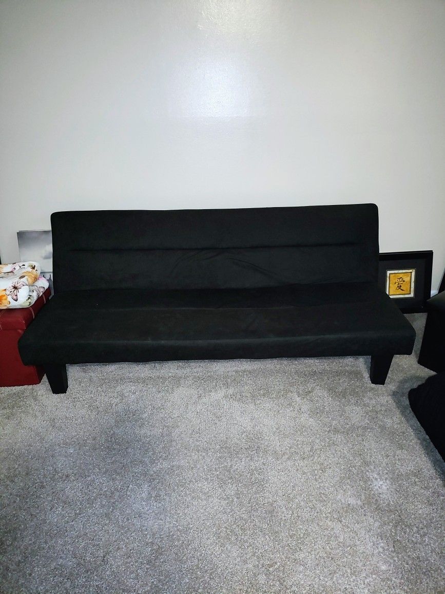 Black Futon