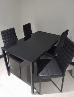 BLACK DINING CHAIRS on sale 🪑