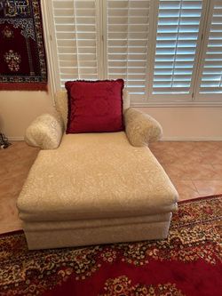 Lounge chair