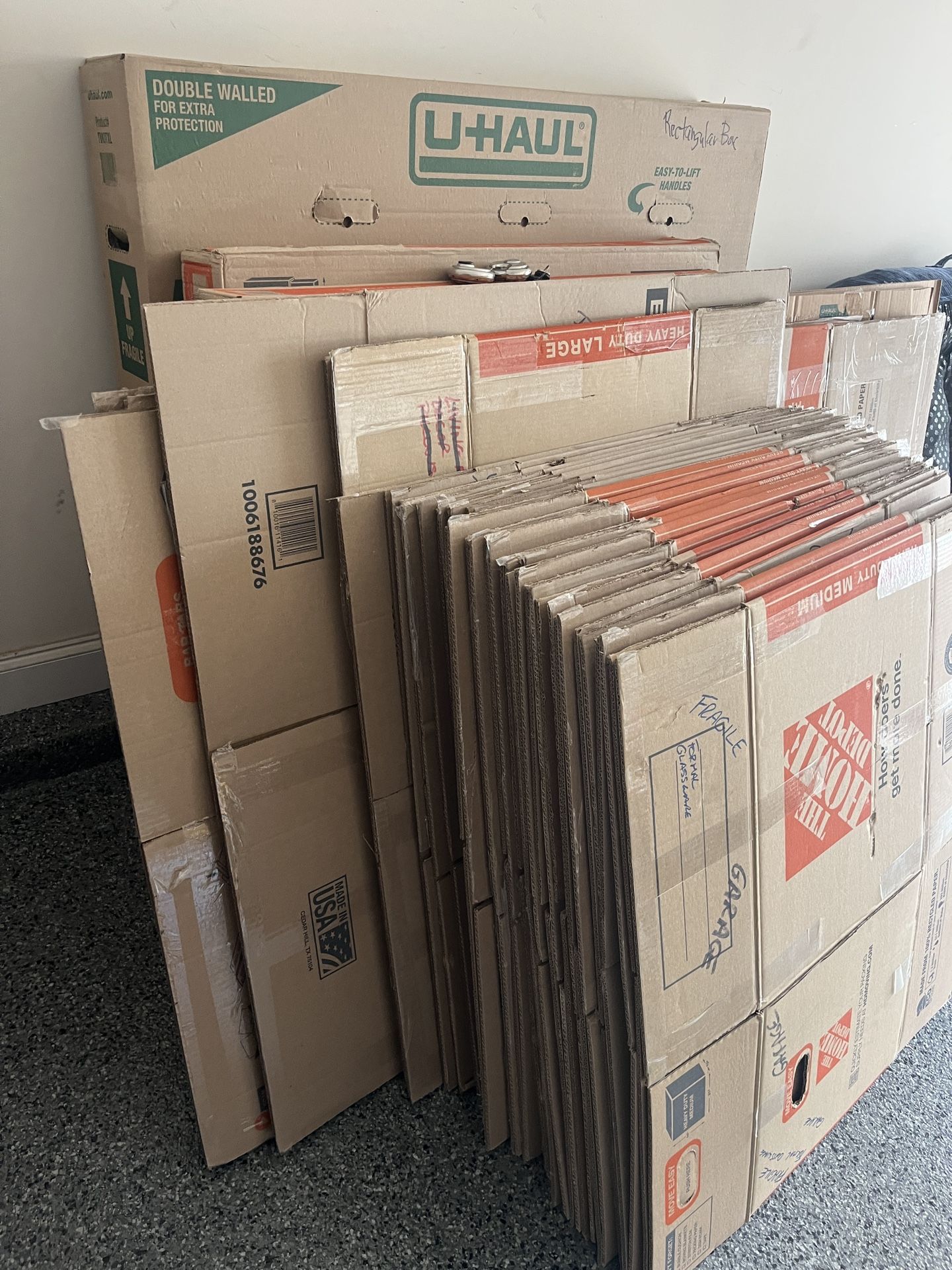 Moving Boxes, LG TV, XL TV, LG Picture, LG Wardrobe 