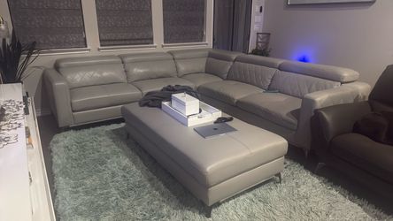sofa set with ottoman