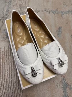 Michael Kors White Ballet Flats with MK Charm size 9