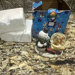 Enesco Figurine Sam Looking At Squirrel