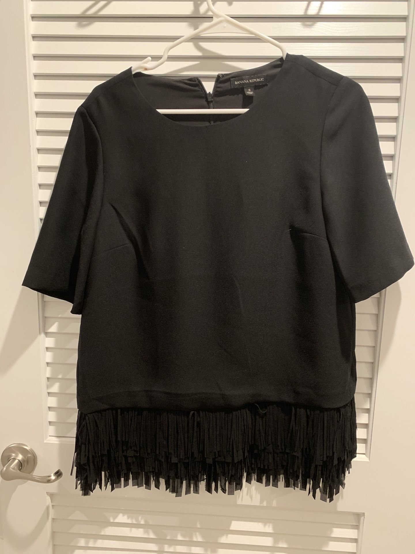 Banana Republic Lined Top with Chiffon Fringe, Small