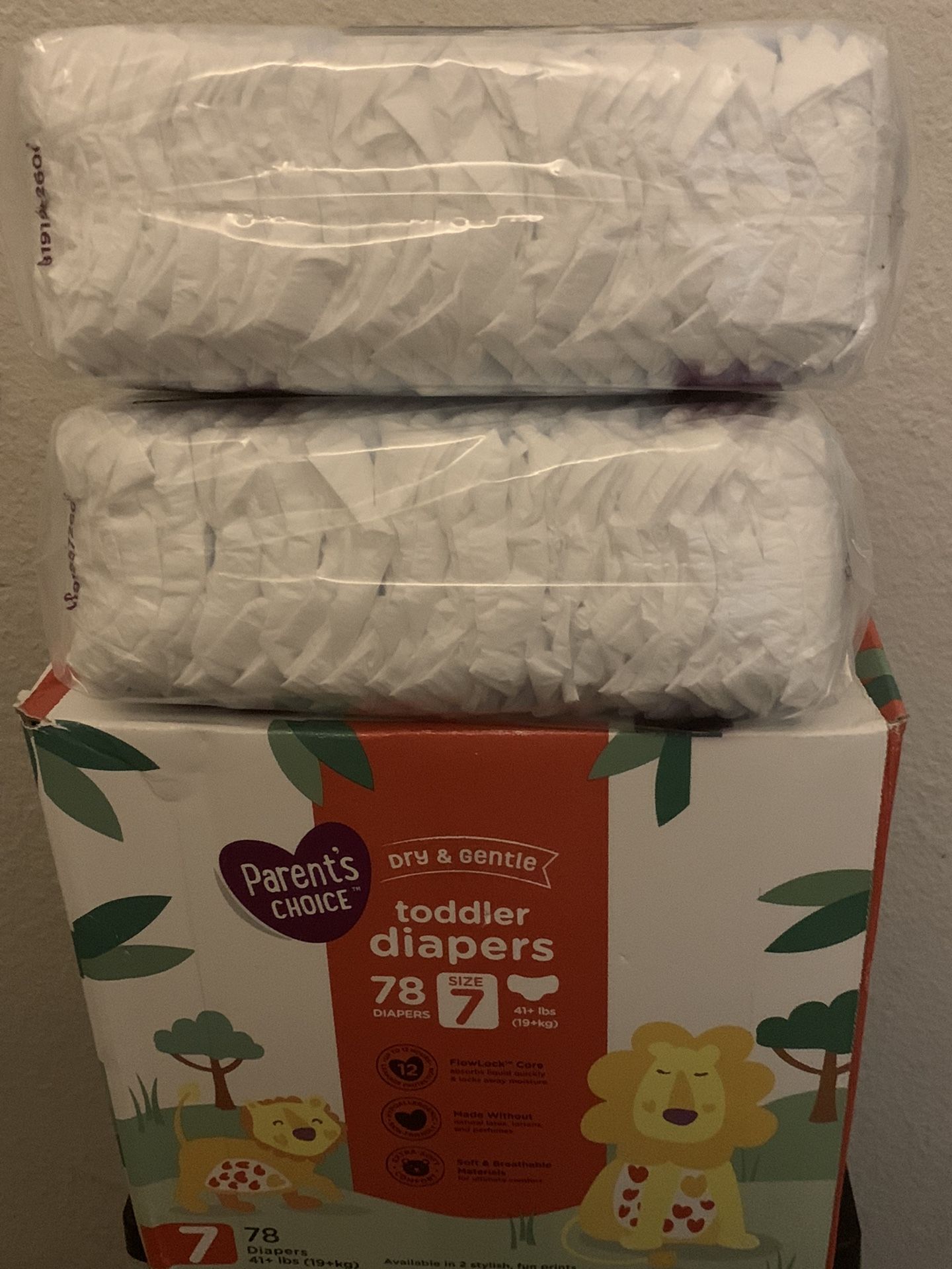 Parents Choice Size 7 Diapers 