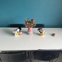 ✨ Modern White Dining Table – Sleek, Spacious & Stylish! ✨