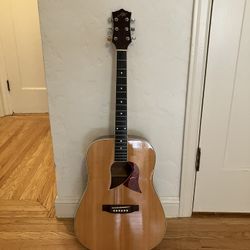 Acoustic Guitar (New Condition) 
