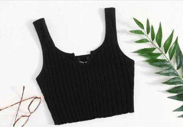 Black crop top #croptop #top size:extra small