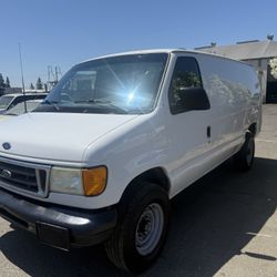 Ford E350