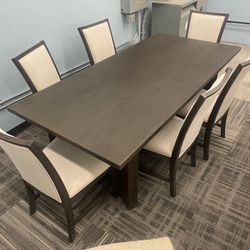 New 6 Seat Dinning Table 