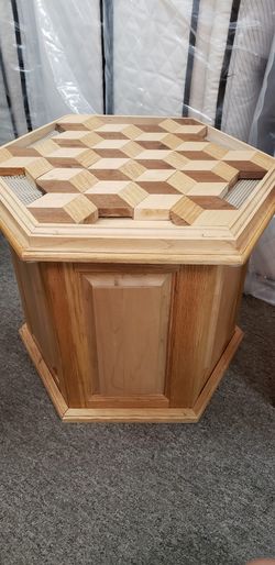 Crown 3D Checkers Game Board End Table