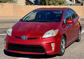 🚨 Auction this Saturday - 2014 Toyota Prius 4 Door Hatchback