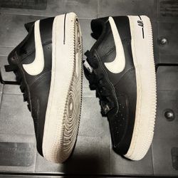 Nike Air Force 1 Low AF1 White Black Youth 4y Black Leather