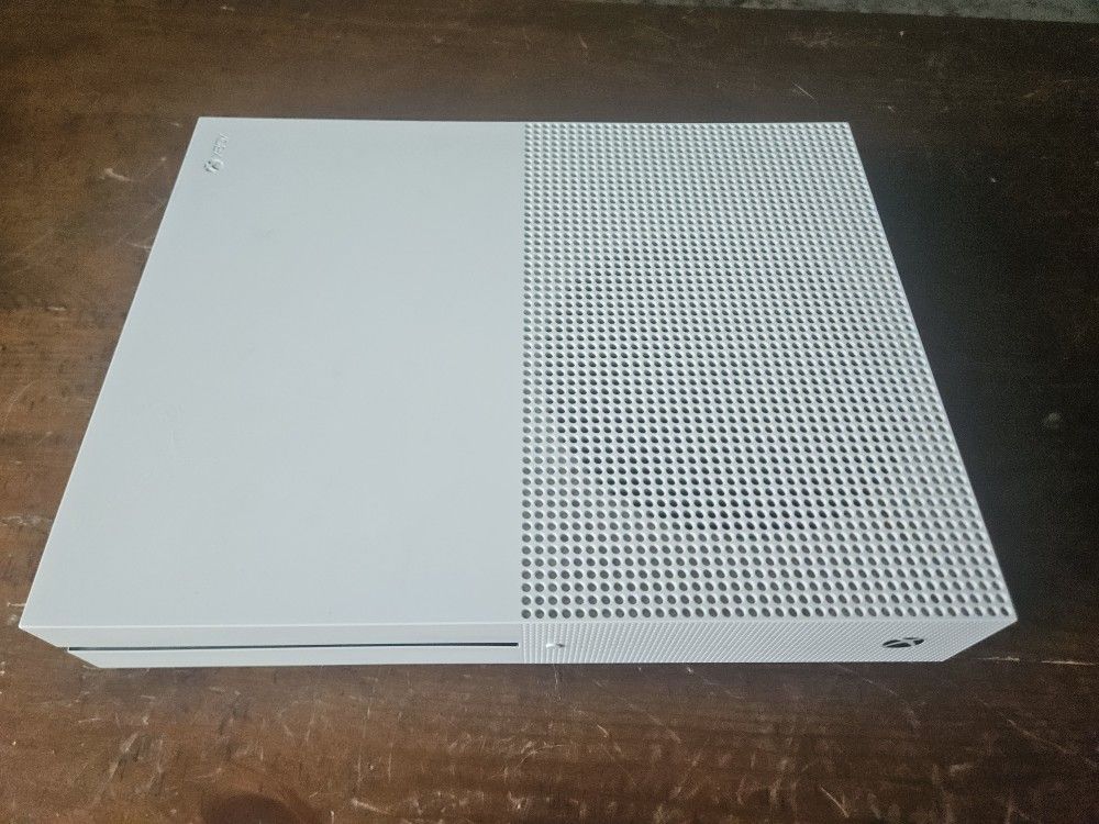 Xbox One S - White