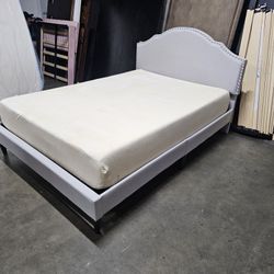 Full Bed And Mattress 