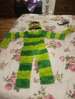 Vintage yabba dabba holowern costume