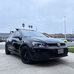 2015 Volkswagen Golf SportWagen