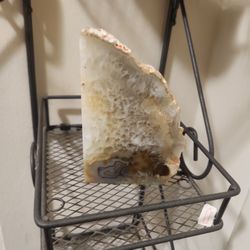 selenite and Large Agate Piece In person Pick up only. Cash preferred 