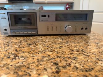 Cassette stereo component