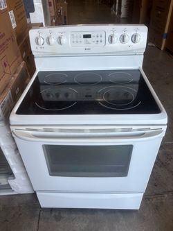 Glass top stove