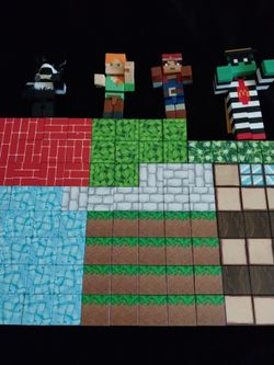 Minecraft blocks x92 & figures x4 Mint