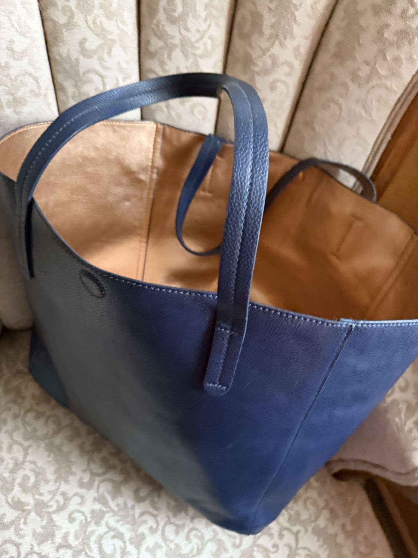 leather reverseval tote like two in one