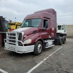 Freightliner Cascadia 