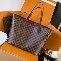 Louis Vuitton Neverfull MM Bag 