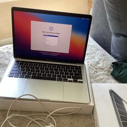 MacBook Pro $600 Firm -Mint Condition Late 2021 (16Gb/512Gb)
