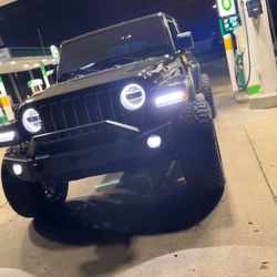 JEEP LED PERFORMANCE  HEADLIGHTS W/ HALOS