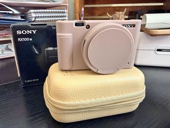 SONY Cyber-Shot RX100 VII