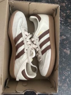 Kids sambas size 3 1/2