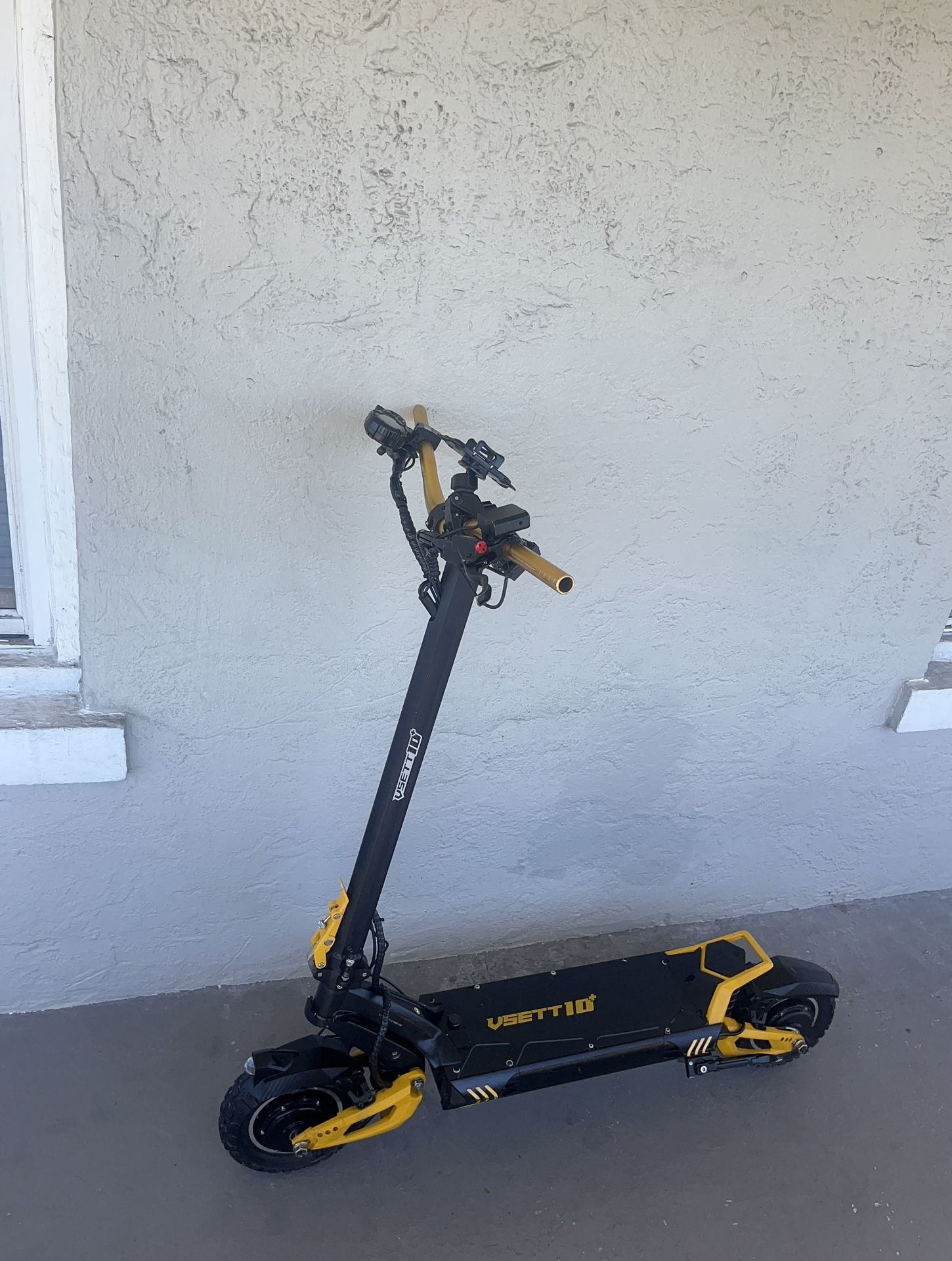 resset 10 + electric scooter