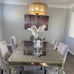 Dinning Table 