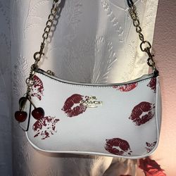 White Coach bag With Red Kiss Decal