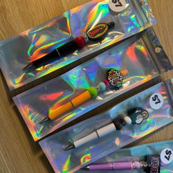 Custom Pens Help A Small Busy (: