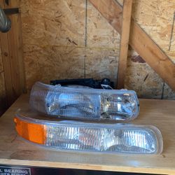 Chevy Suburban Headlights 03