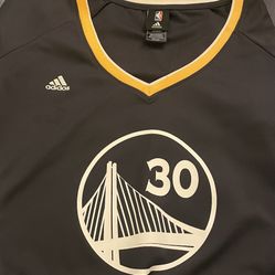 The Warriors  basketball jersey #30